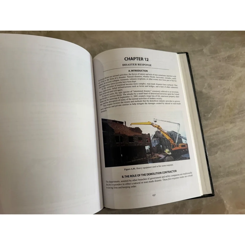 Demolition Practices Technology And Management  Hardcover Richard Diven‎